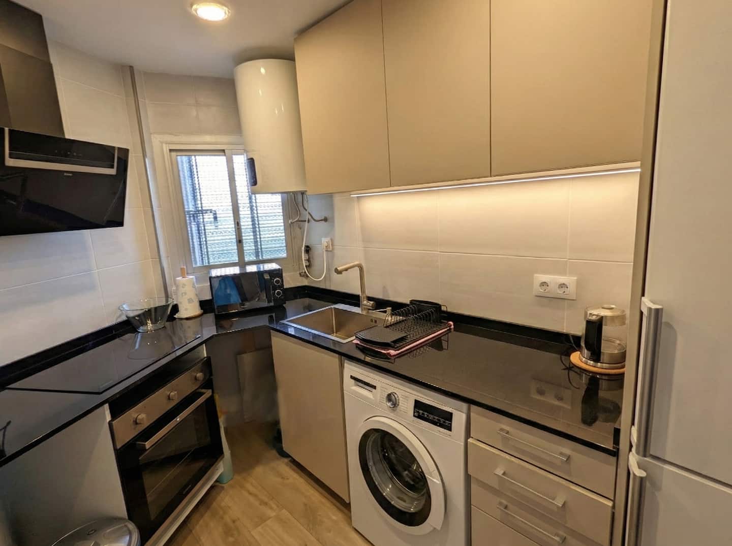 Bright Design Apartment in Beach Quarter 7