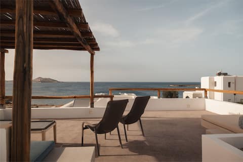 Siora of Paros - Malatesta