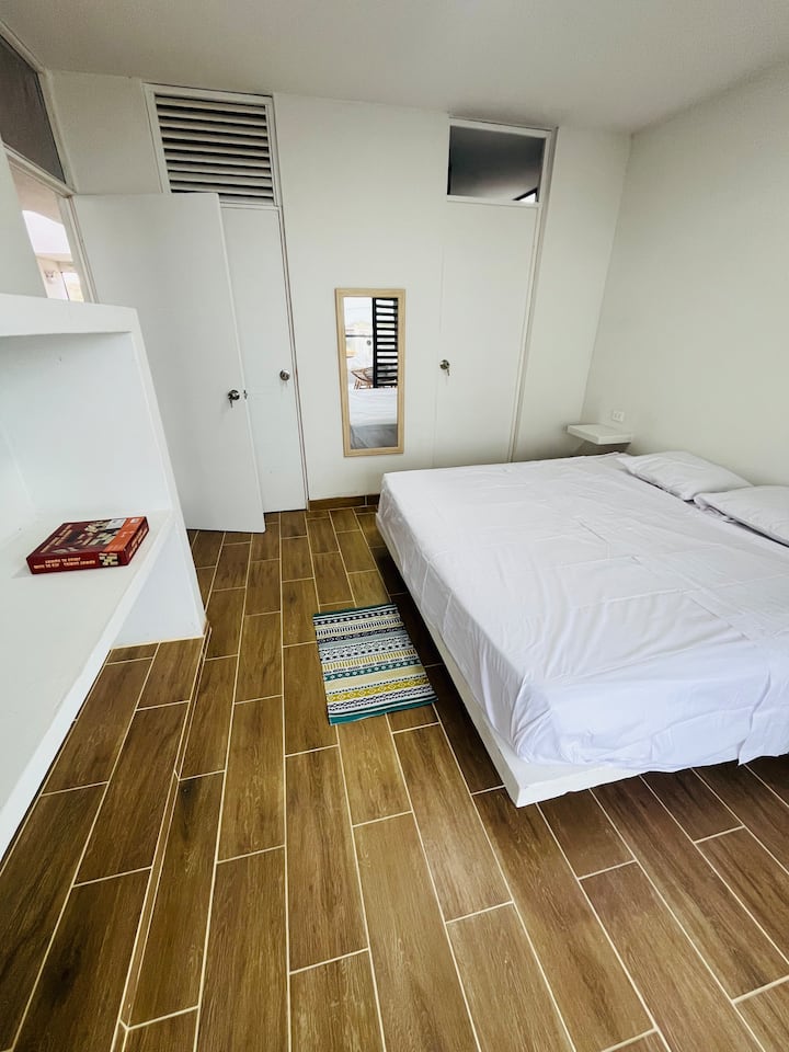 საძინებელი 4