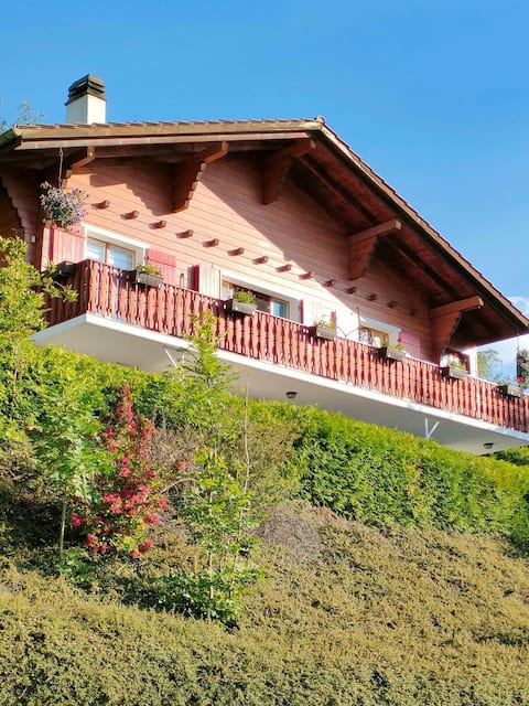 Charming 2-room apartment in the cottage