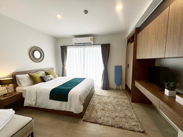 La Casita New Condominium With Spanish-inspired - Hua Hin