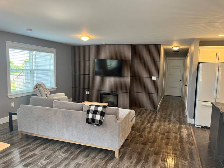 2 Bedroom W/ King Beds All 1 Level In Ch'town - Charlottetown