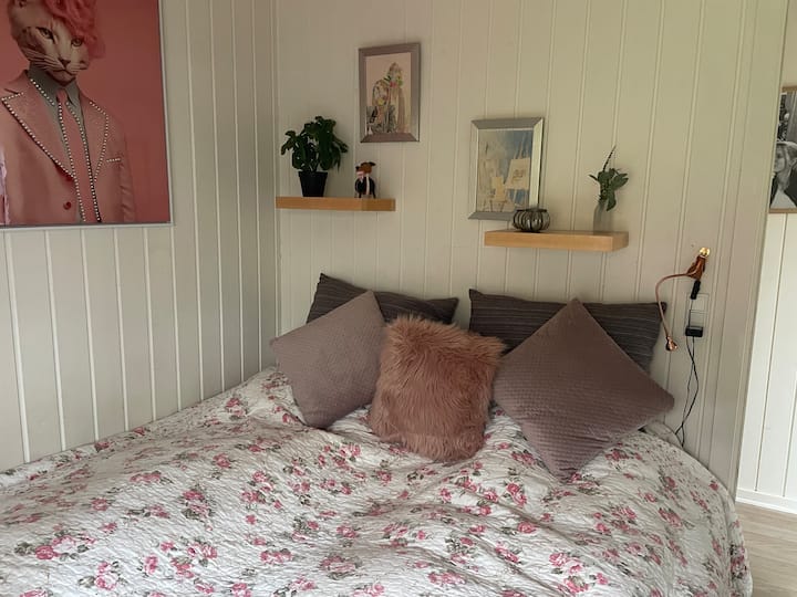 غرفة النوم 1