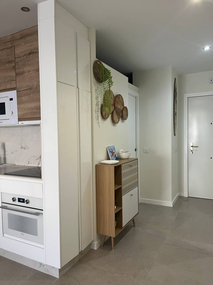 Precioso Apartamento Con Piscina Y Terraza - Tarifa