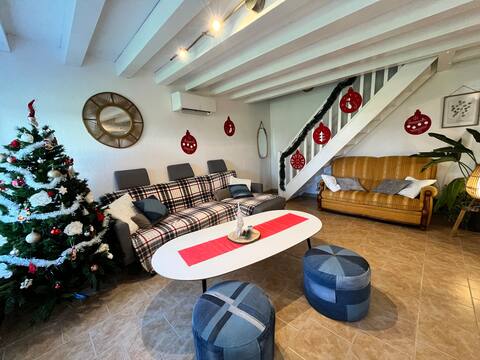 Castel Silence: Air-conditioned – Secure Park – Swimming Pool