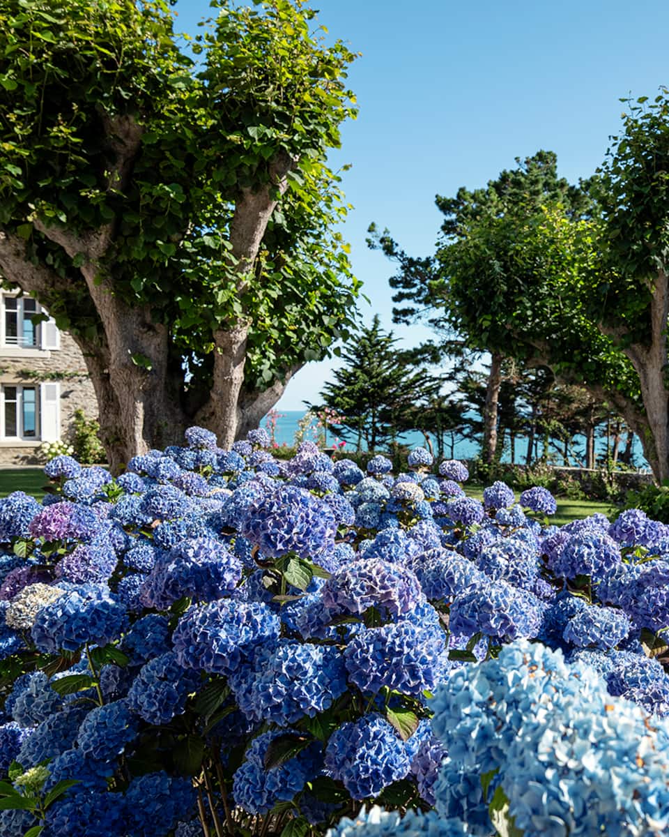 Villa de Colette, a family house above the beach, Saint-Coulomb, Brittany, France, photo 9 of 10