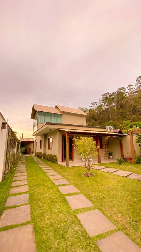 Cozy house (Fireplace, small pool, barbecue)