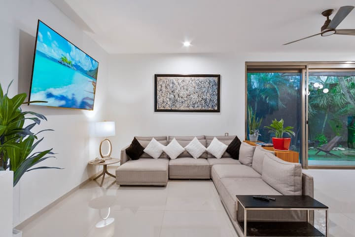 4 Bedrooms Luxury Villa - Private Heated Pool - カンクン