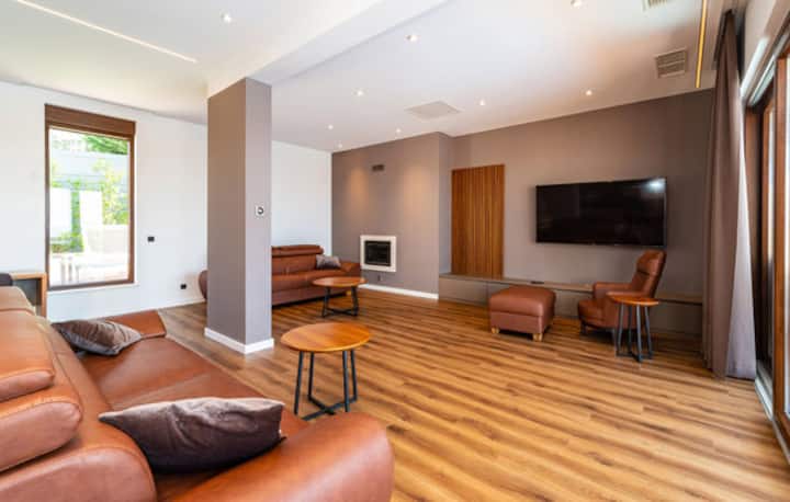 Villa Estate ***** - Novalja