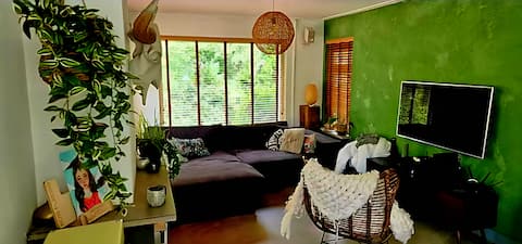 Villa in the forest of Amsterdam with Pool