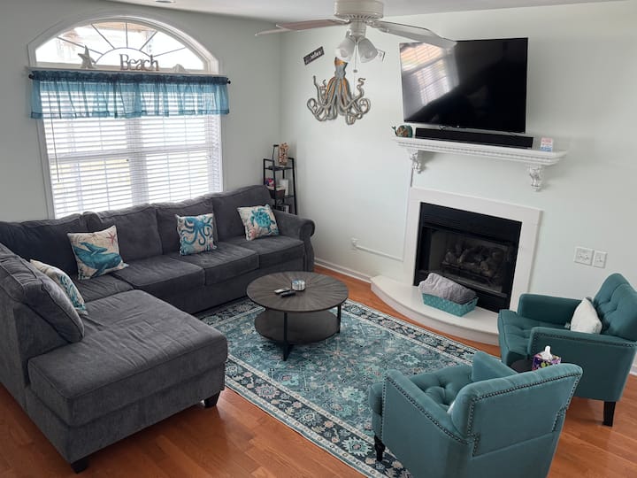 Welcome To Salty Soul : 5 Bedroom 3.5 Bath - Carolina Beach, NC