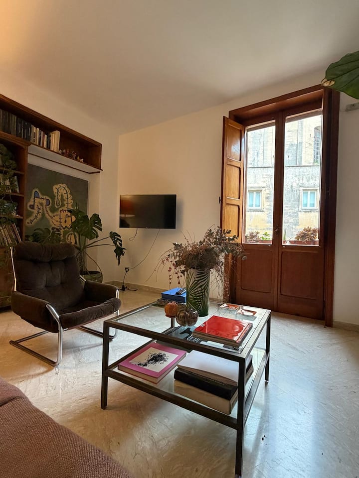 4 Balconi House-charming Apartment In The Old Town - Lecce