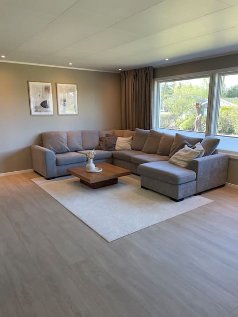 Modern detached house near Jessheim city