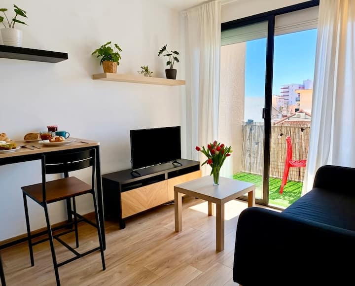 Le Cocon : Climatisé Avec Terrasse Plage à 100m - Canet-en-Roussillon