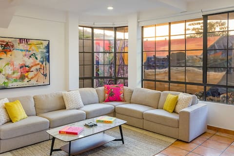 Casa Los Olivos – Quiet Home Near the US Embassy