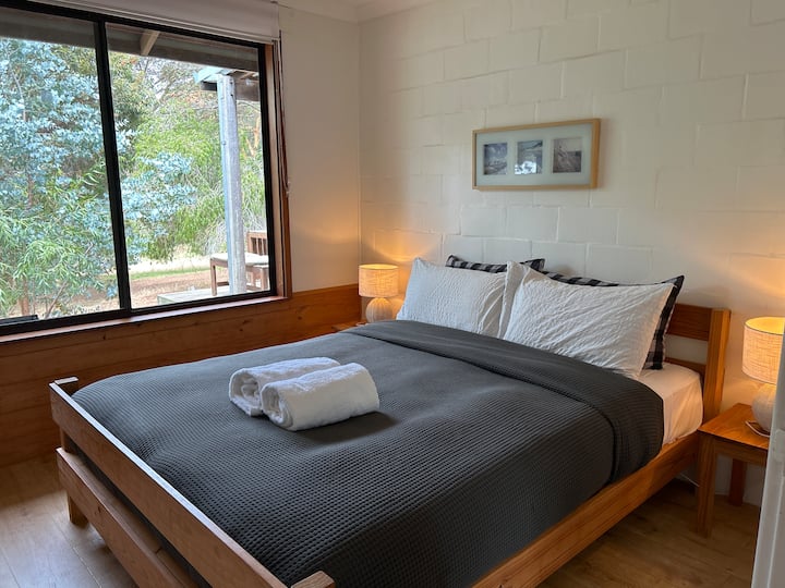 غرفة النوم 2