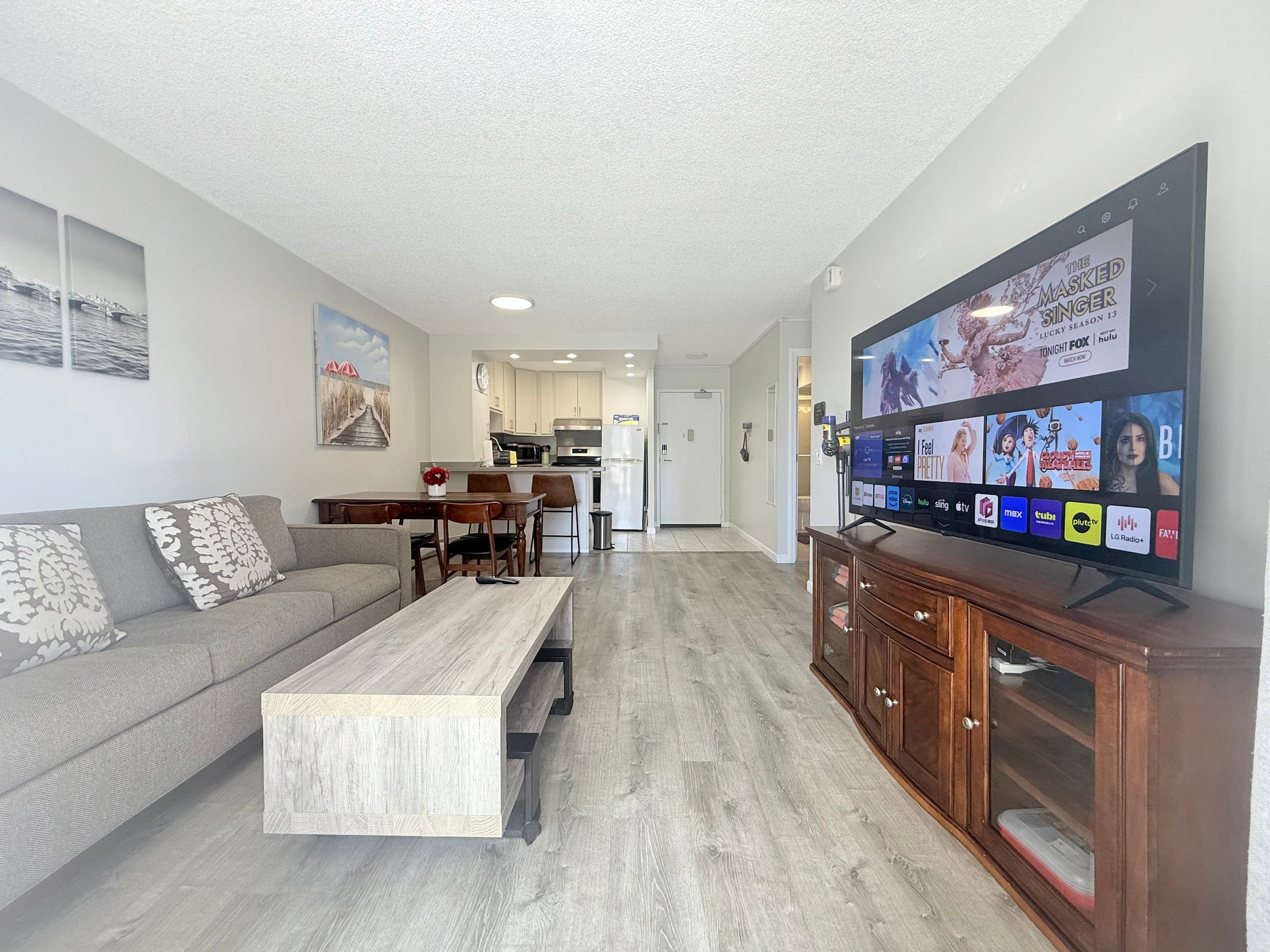 Condo in Honolulu · ★4.93 · 1 bedroom · 2 beds · 1 private bath - Image 1