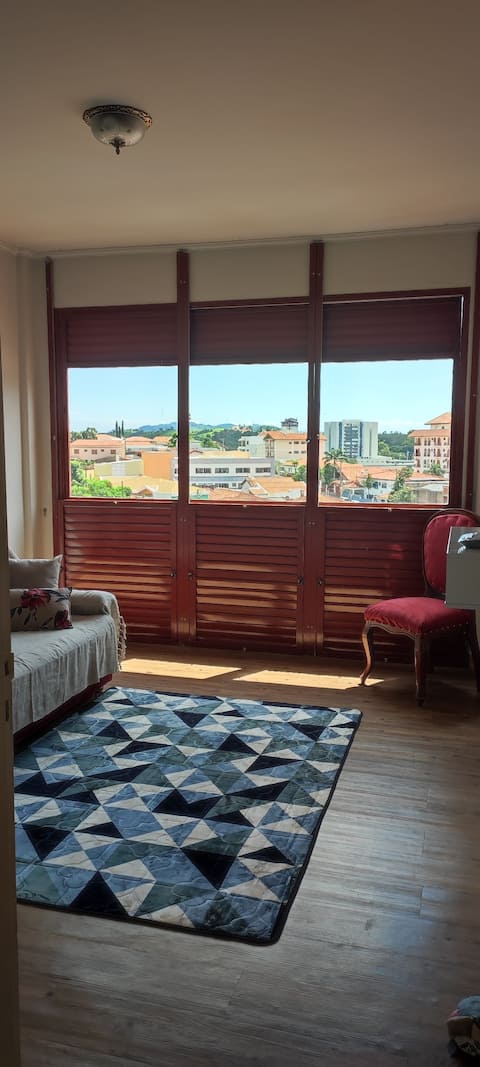Top Airbnb: Apt: Central area with Garage+ Bed and bath linens in águas De Lindóia