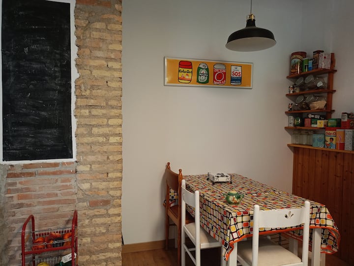 Double Room In Cosy Coliving With Patio And Garden - Granada