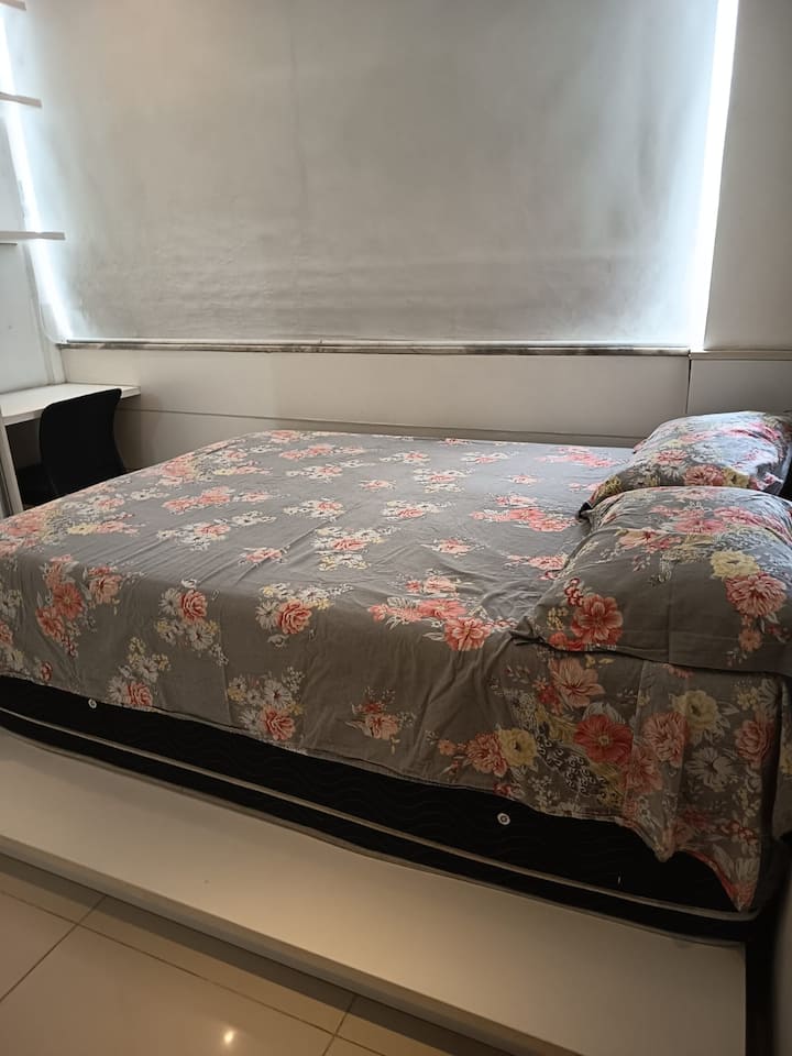 جناح بسرير مزدوج 