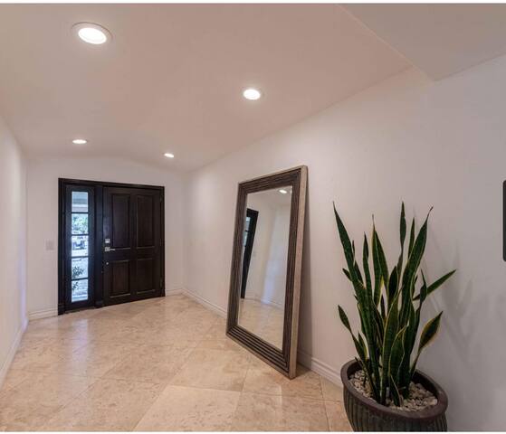 The Janlor Vila gallery image 5