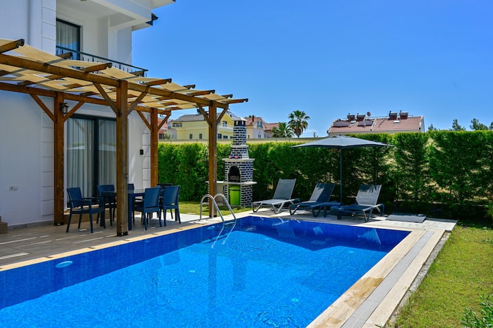 Villa Beray 2 (Fethiyede Jakuzili Lüks Villa) - Fethiye