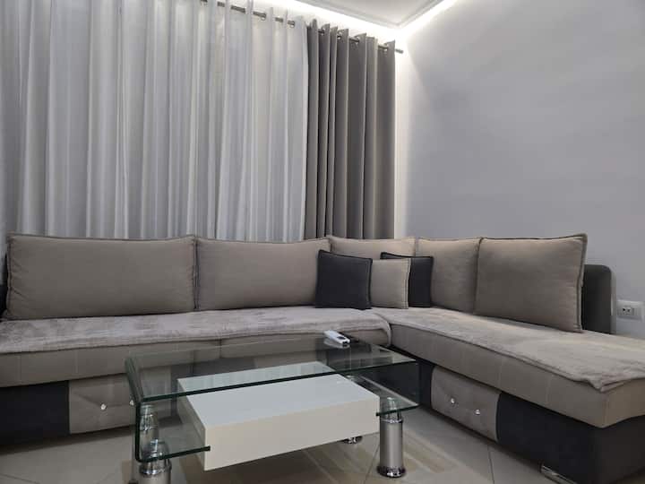 Lovely 3-bedroom Private House! - サランダ