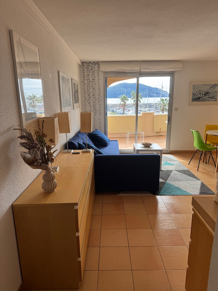 Charmant Appartement Climatisé Vue Mer Sur Le Port - Saint-Cyr-sur-Mer