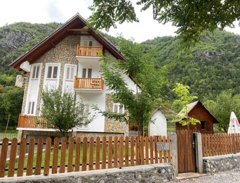 Top-earning Airbnb listing in Shalë