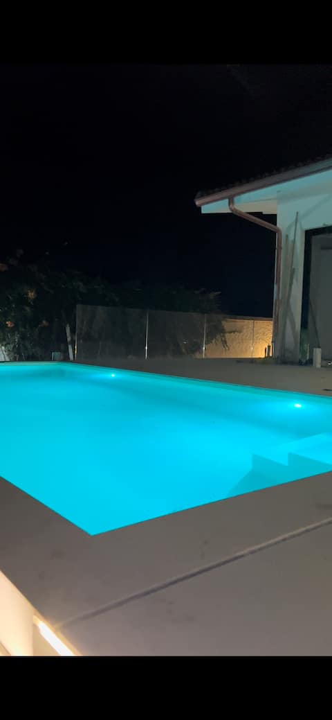 Private Pool and Sea 150m away – Relaxation near Tropea