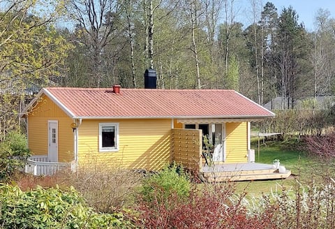 Peaceful cottage in scenic area - Children's discount