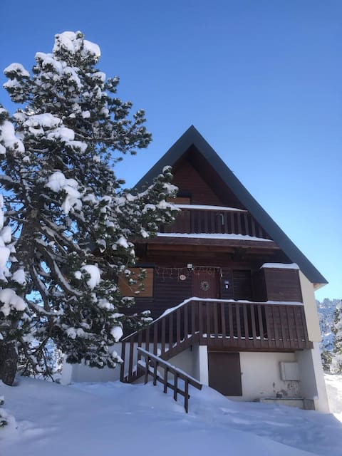 Cozy and peaceful mountain lodge