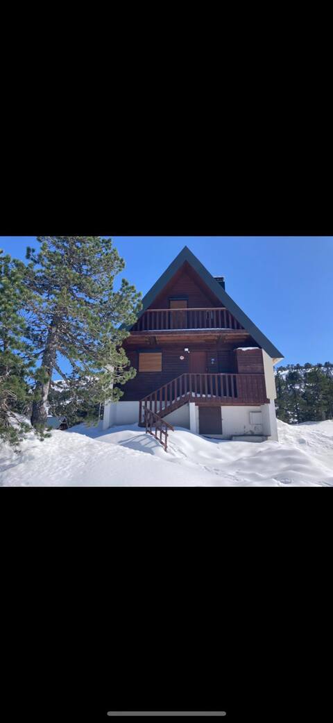 Cozy and peaceful mountain lodge
