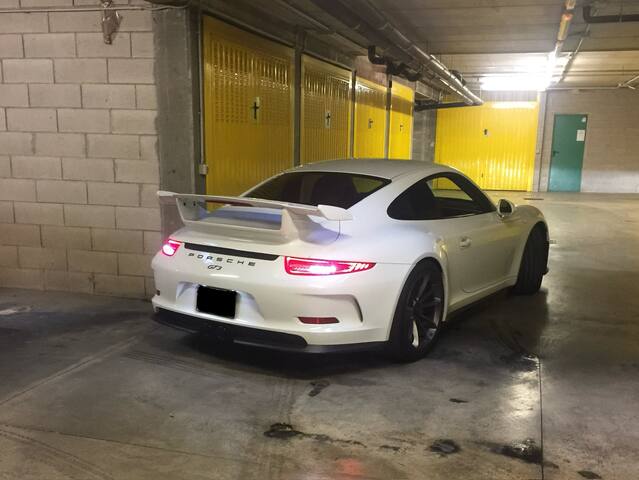 Navigli Downtown Cocco House Beautiful Cool Spaces gallery image 4