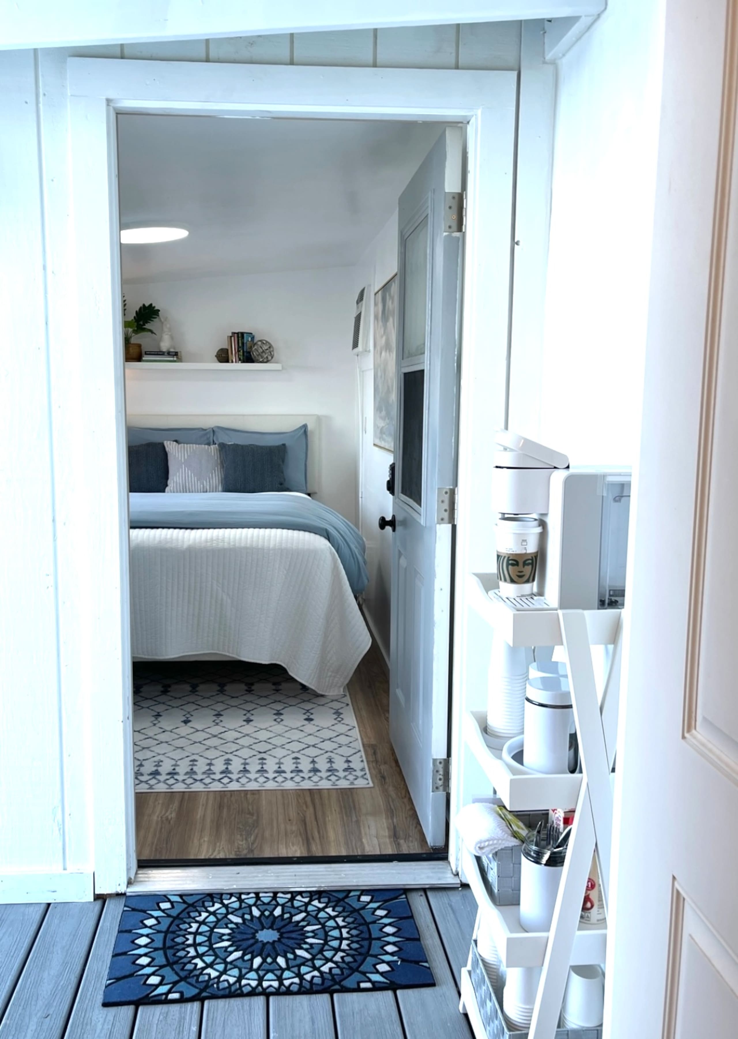 Bungalow Beauty Oceanview + Poolside - Photo 8