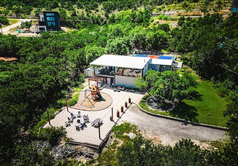 Scenic Views | Pickleball, Cowboy Pool, & Hot Tub