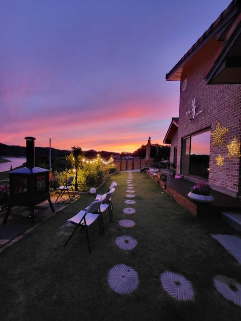 Top-earning Airbnb listing in Jecheon-si, 3 bedrooms