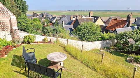 Airbnb performant: Le Belvédère de St-Valery studio & garden view Bay à Saint Valery Sur Somme