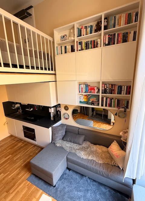 Cute, quiet Apartment in the Center
