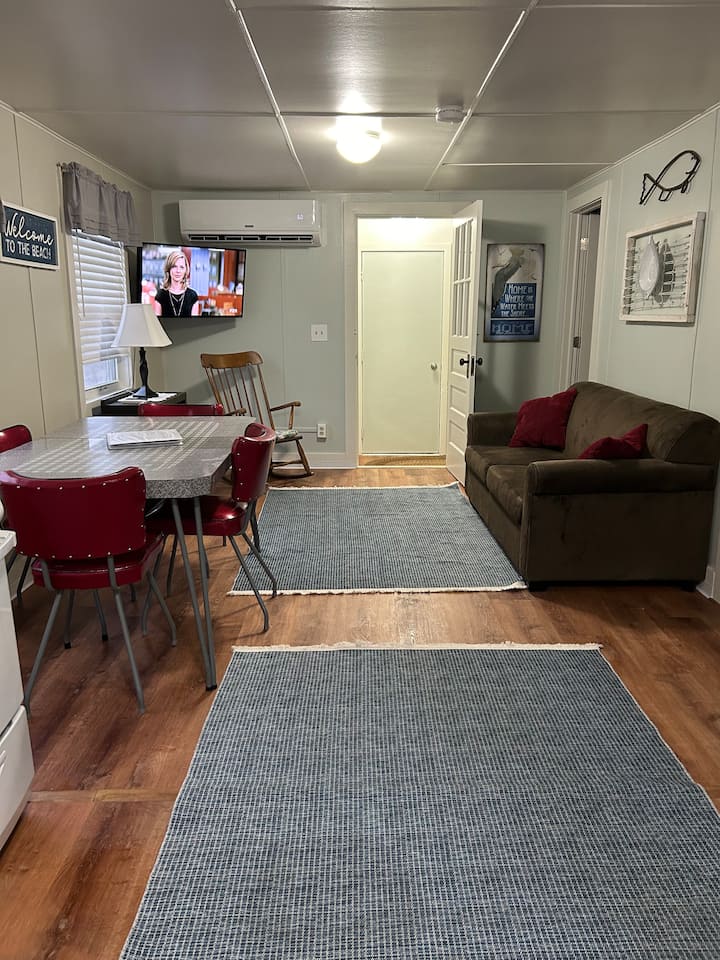 Two Bedroom Cabin - Houghton Lake Luna #1 - Michigan