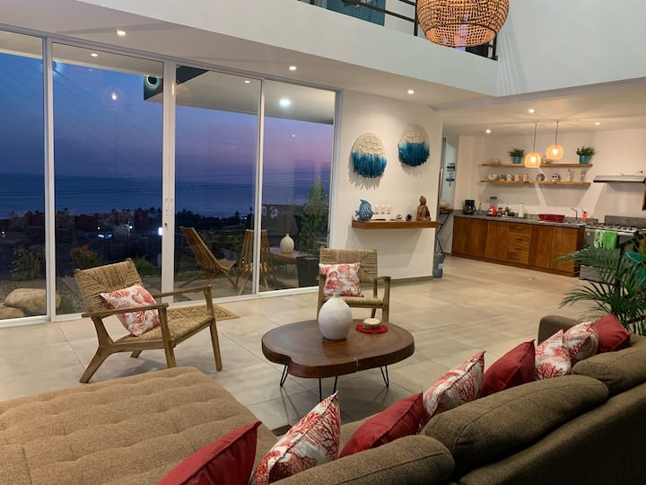 Surf City Seaside Beach House *Amazing View* - El Salvador