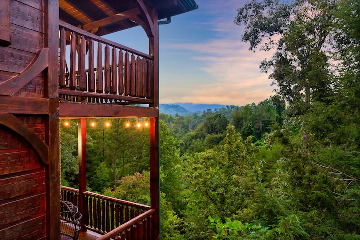 20% Off Summer! Mtn View, Pool, Theater, 5 Suite - Gatlinburg, TN