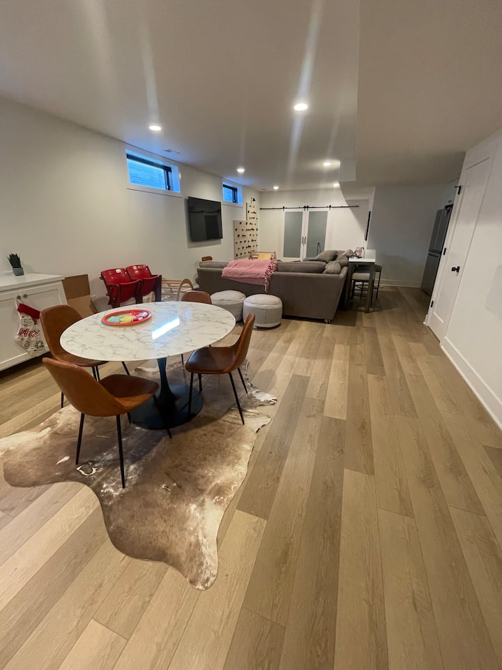 მისაღები ოთახი 2