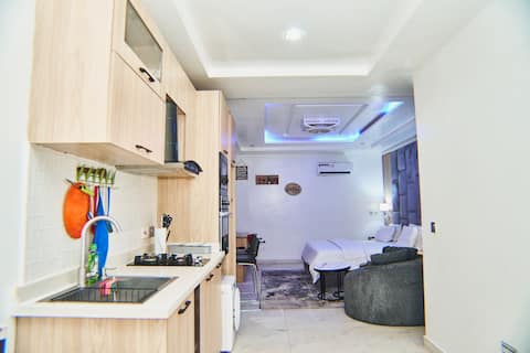 Roof top Studio+Gym+Pool Rhodabode Apt, Nile