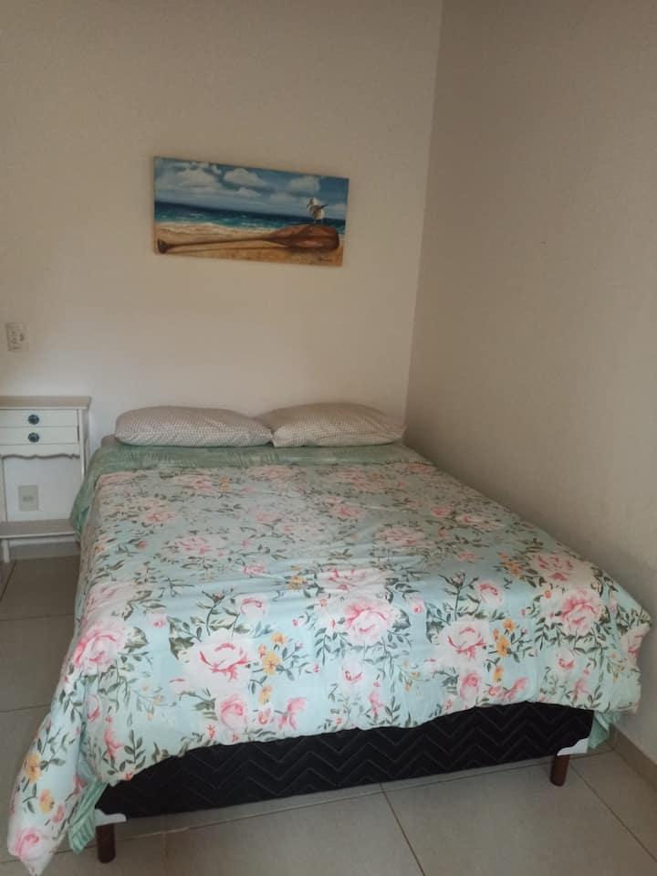 סוויטה עם מיטה זוגית