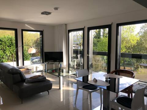 Bright, cozy apartment with balcony and parking
