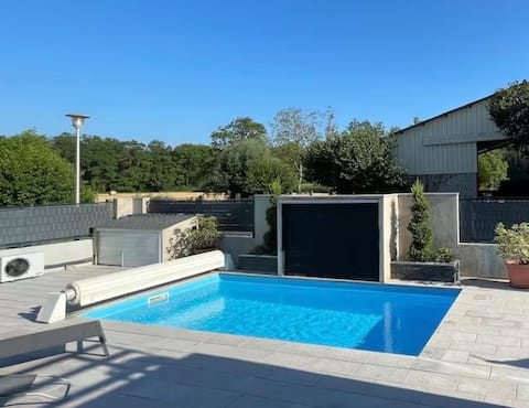 Charming cottage with private pool & jacuzzi