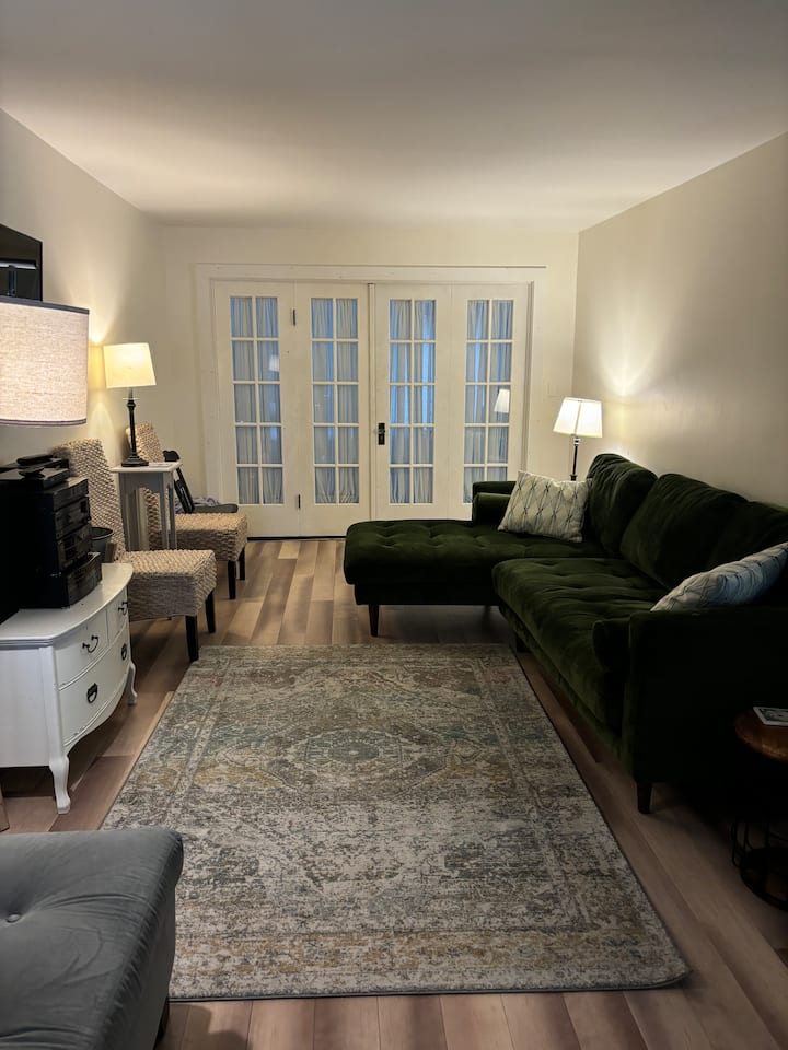 Lakeside Family Retreat - Put-in-Bay, OH