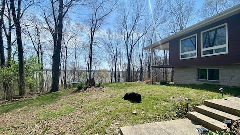 Lakefront Lake Barkley- Privacy and Nature