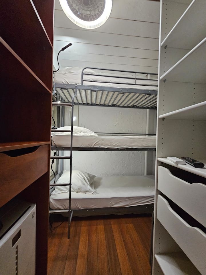 Spálňa 2